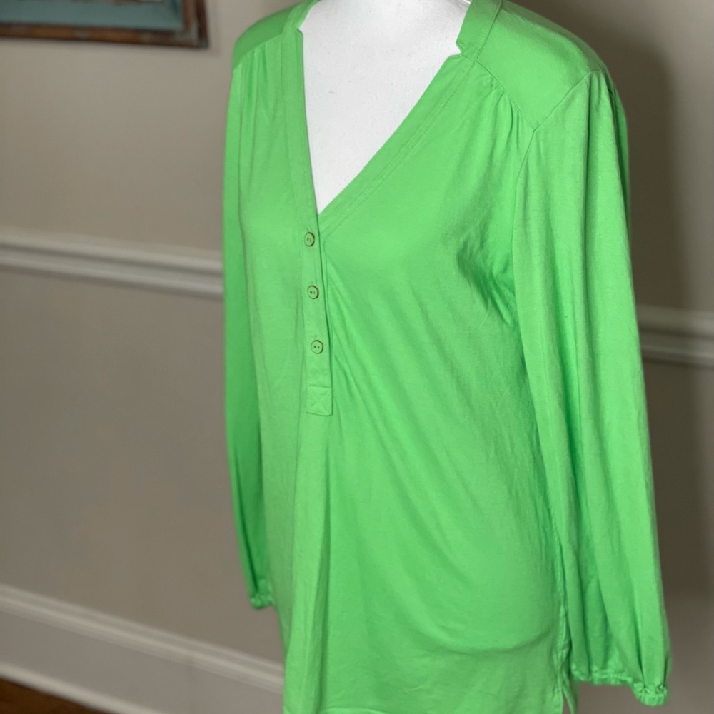 Lilly Pulitzer Holmes Top Light Green M